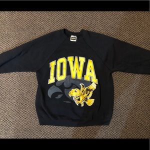 Vintage Iowa Hawkeyes Crewneck